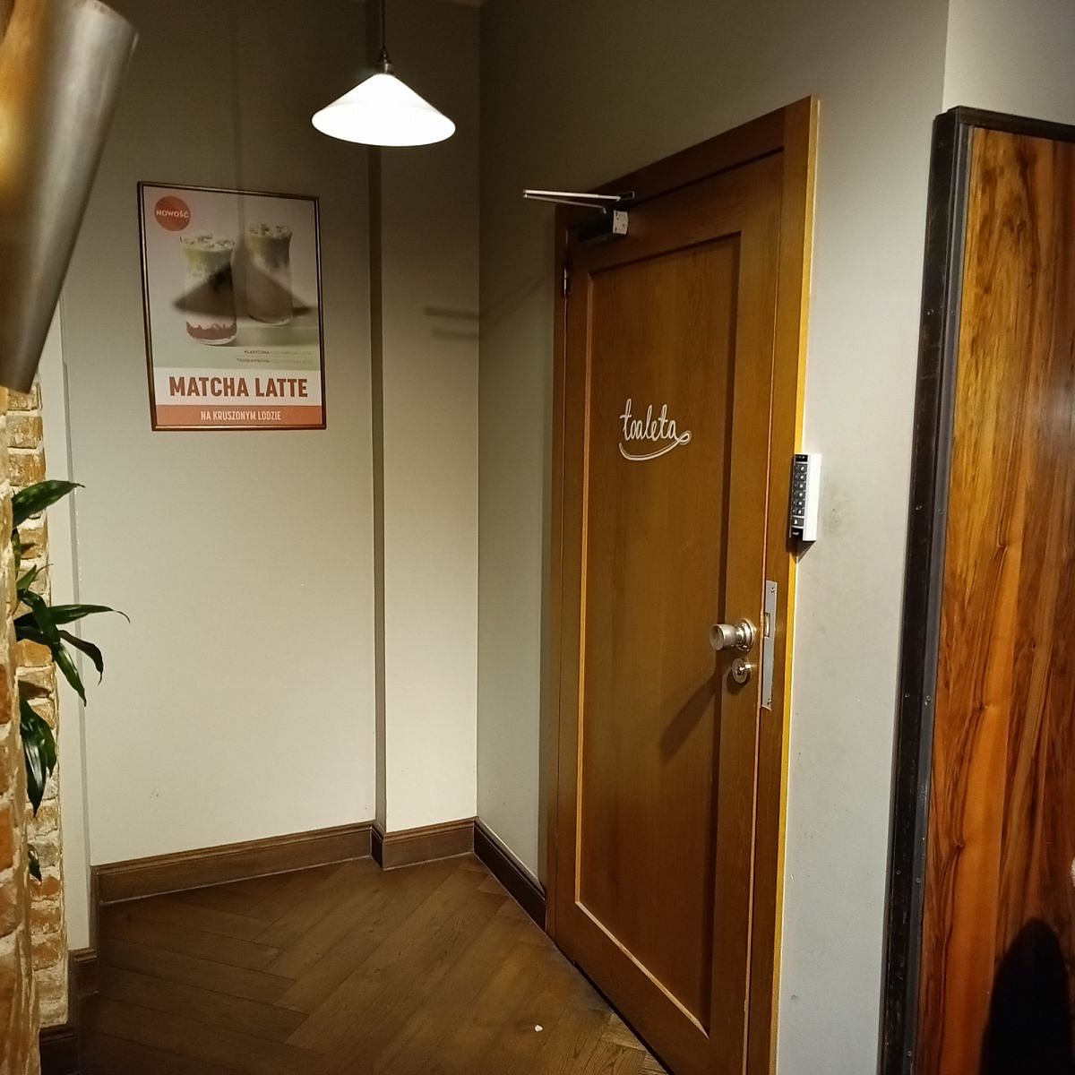 Lokal użytkowy  pokojowe na Sprzedaż