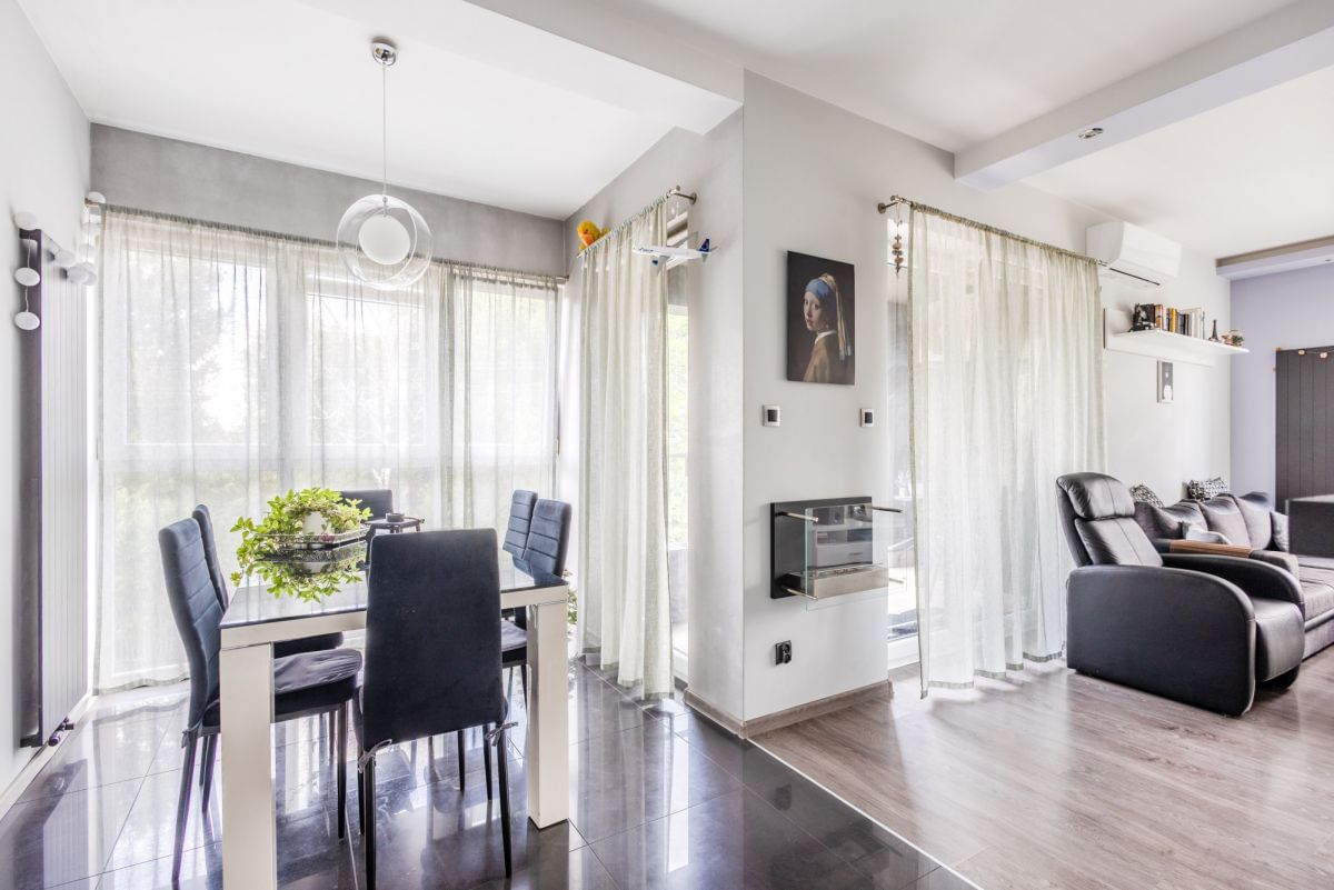 Mieszkanie 4 pokojowe na Sprzedaż