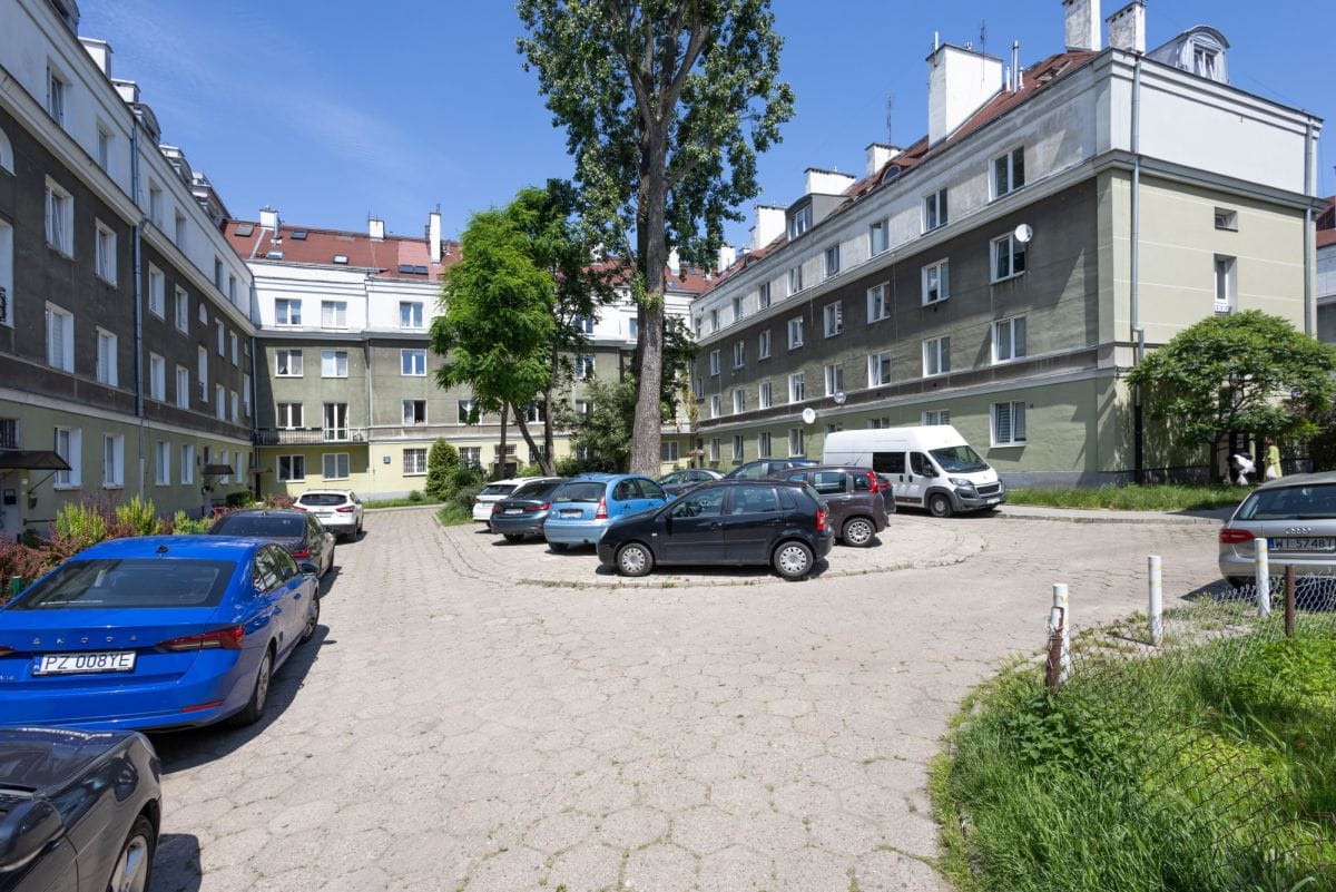 Mieszkanie 1 pokojowe na Sprzedaż