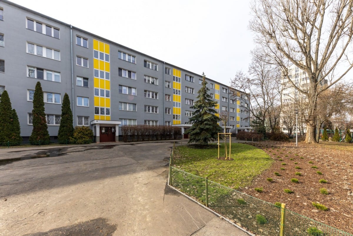 Mieszkanie 3 pokojowe na Sprzedaż