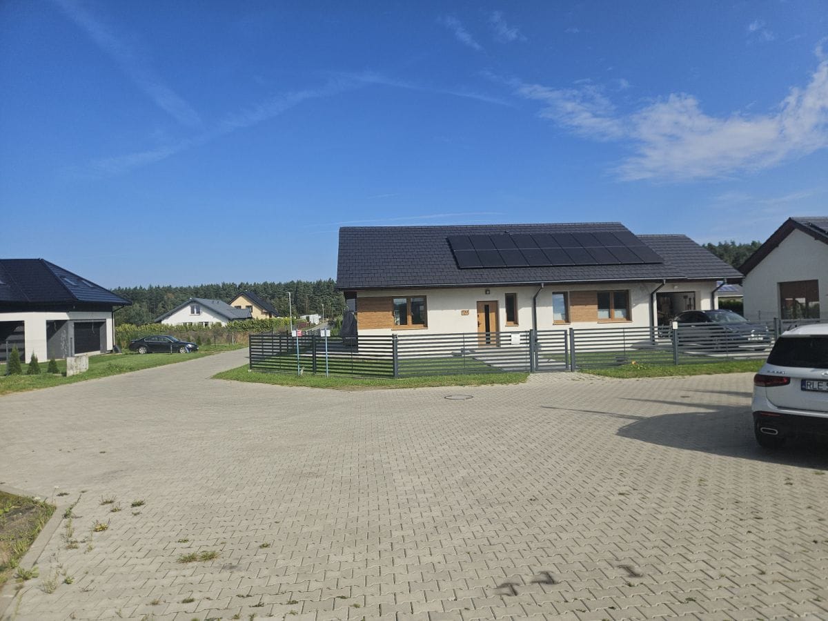 Dom 4 pokojowe na Sprzedaż