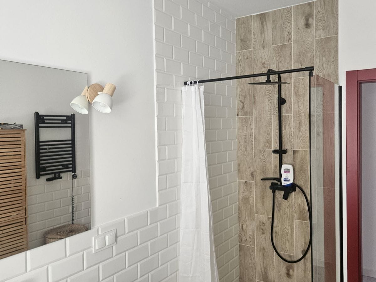 Dom 4 pokojowe na Sprzedaż