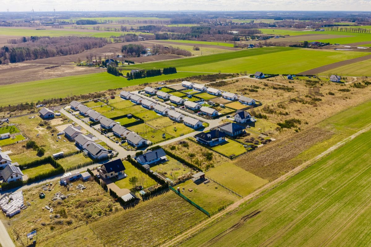 Dom 4 pokojowe na Sprzedaż