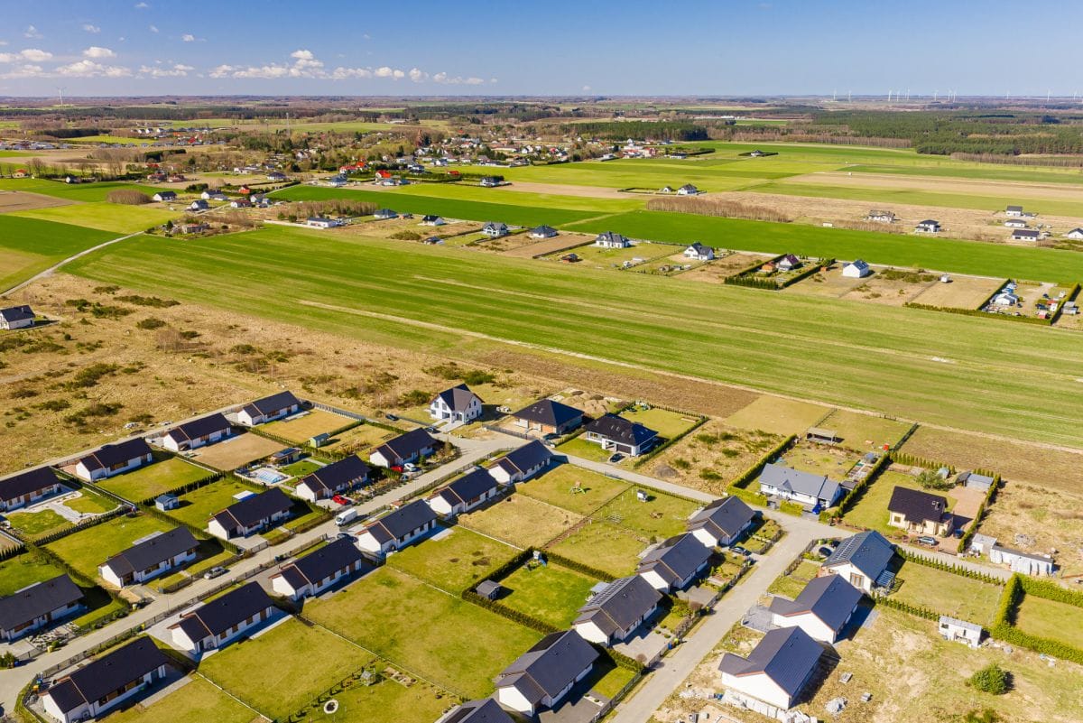 Dom 4 pokojowe na Sprzedaż