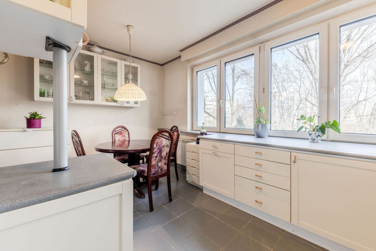 Mieszkanie 3 pokojowe na Sprzedaż