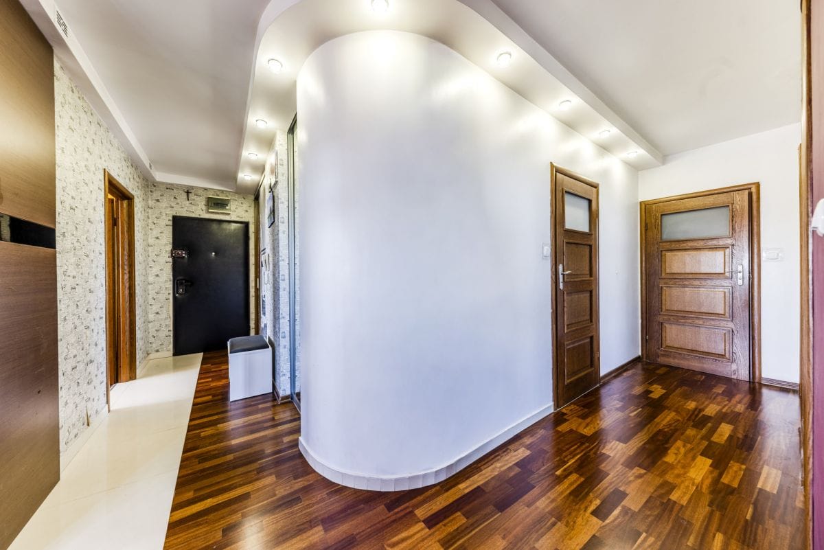 Mieszkanie 4 pokojowe na Sprzedaż