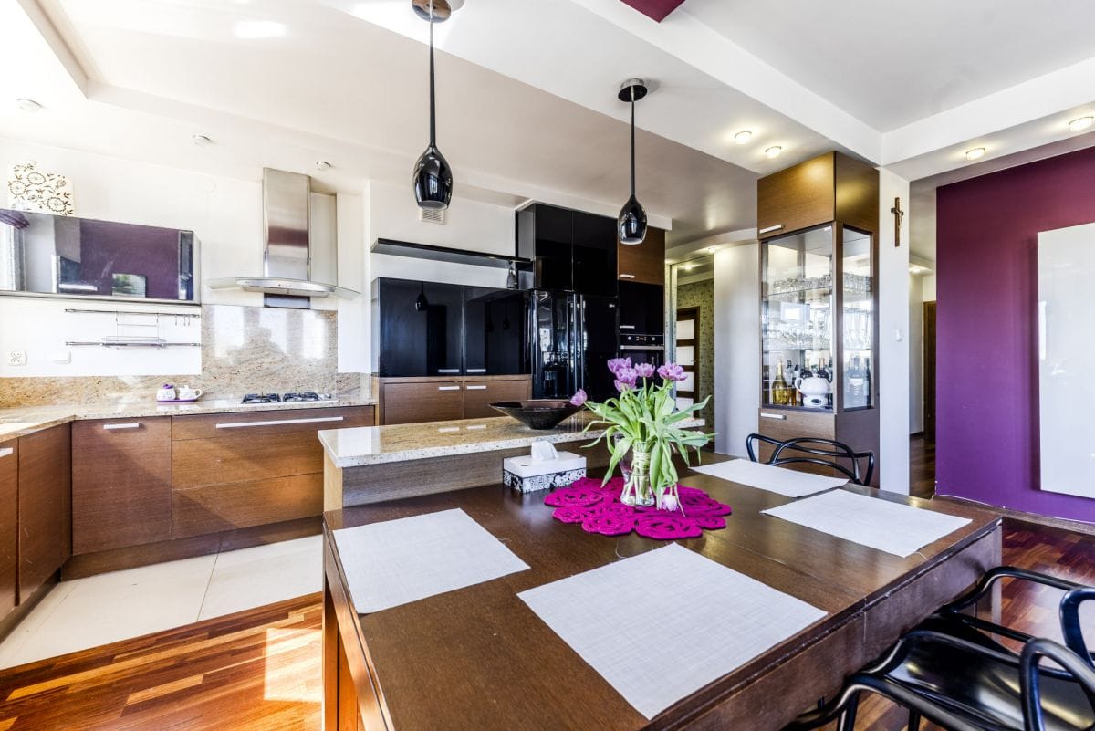 Mieszkanie 4 pokojowe na Sprzedaż