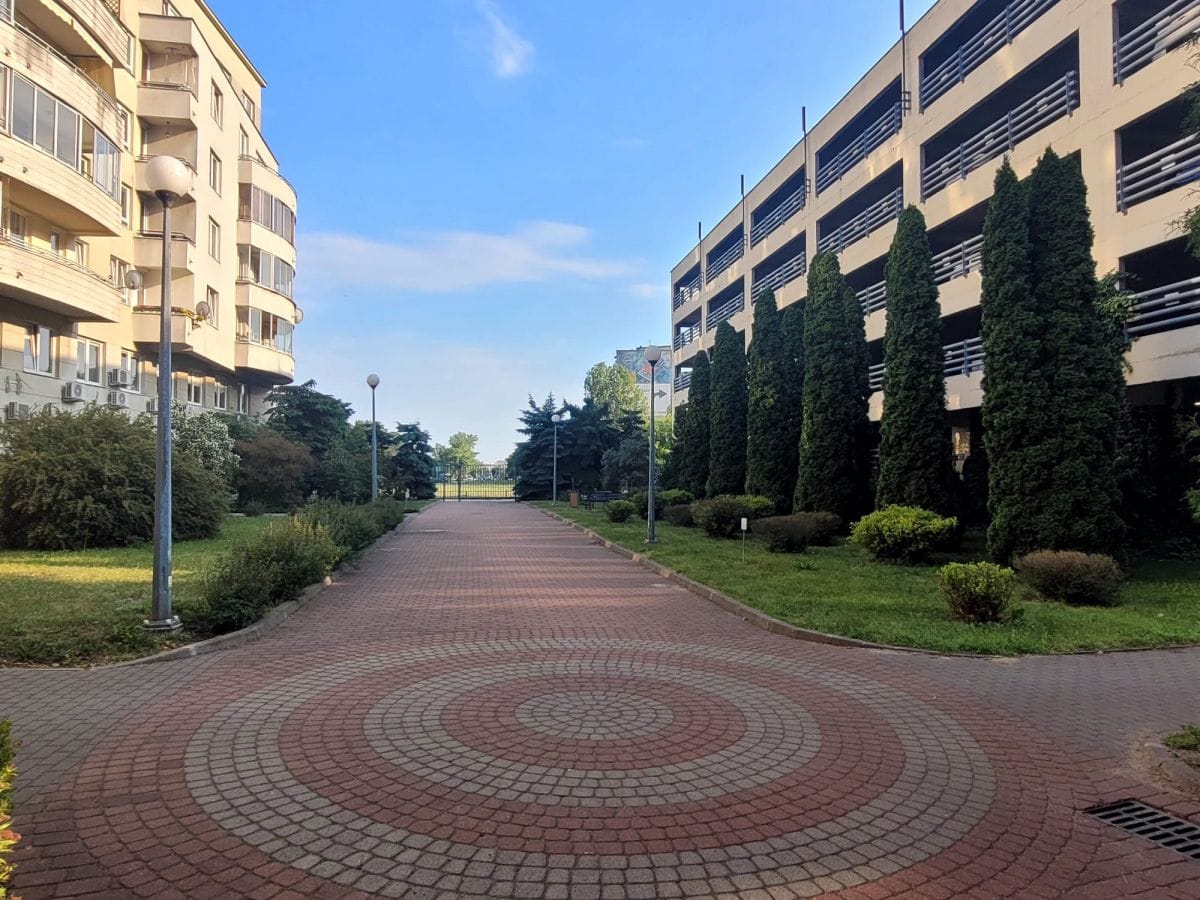 Mieszkanie 4 pokojowe na Sprzedaż