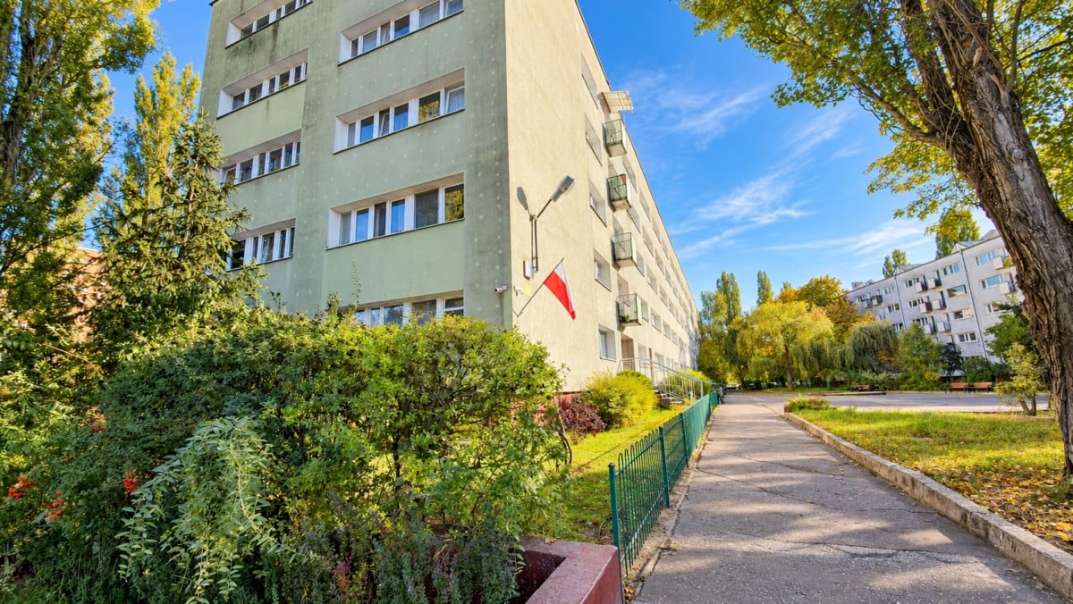 Mieszkanie 3 pokojowe na Sprzedaż