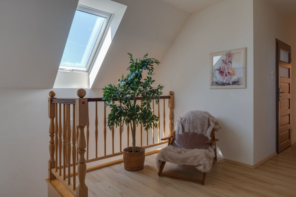 Dom 15 pokojowe na Sprzedaż