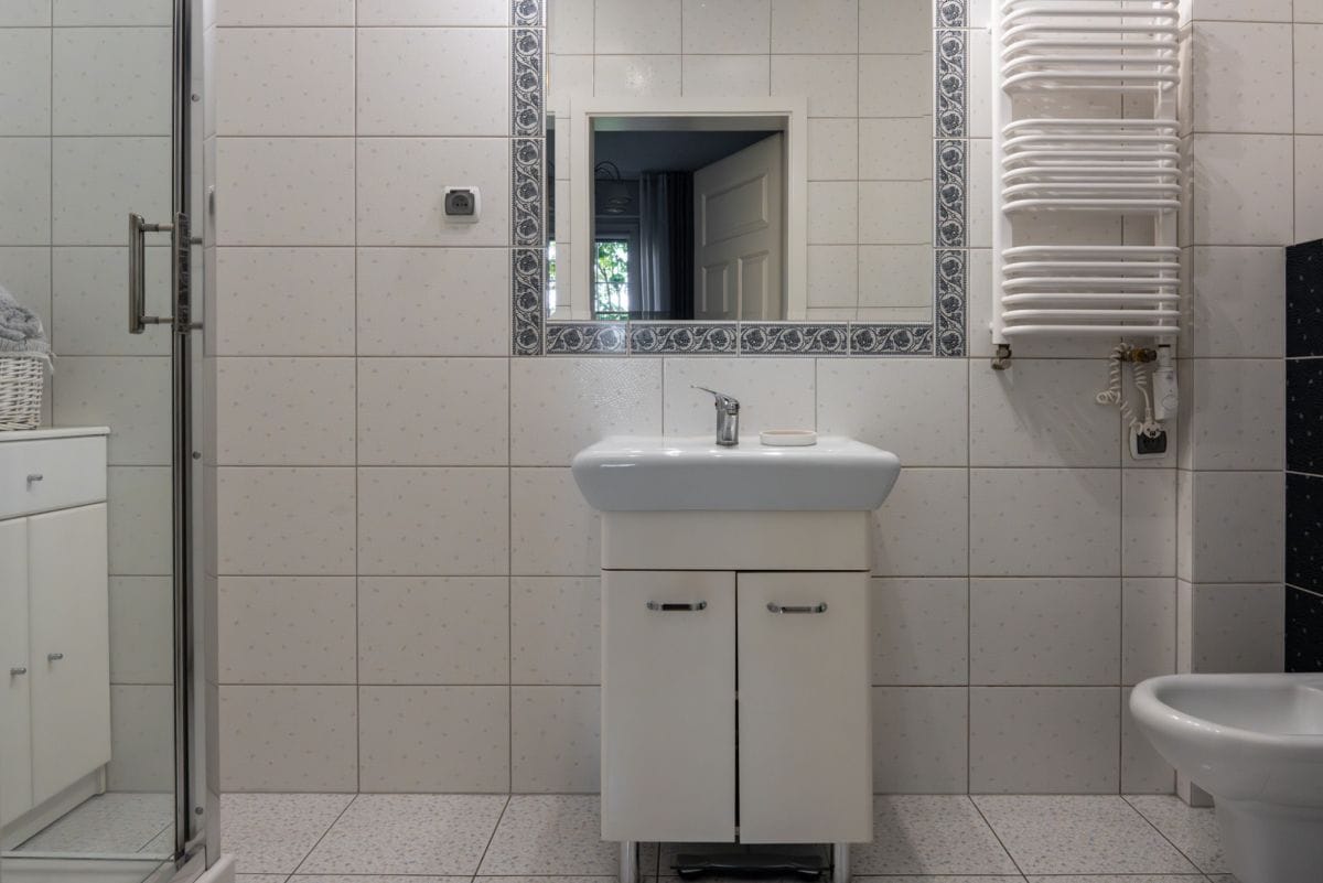 Dom 15 pokojowe na Sprzedaż