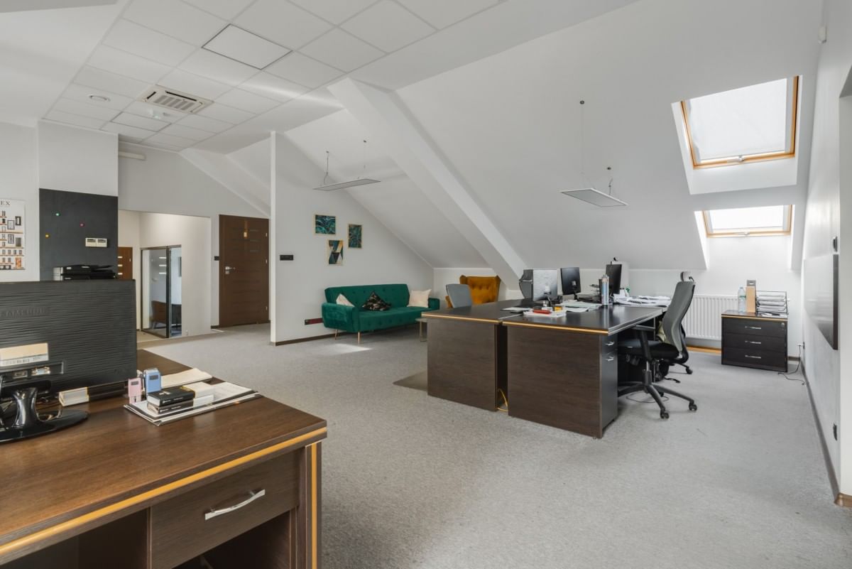 Lokal użytkowy  pokojowe na Wynajem