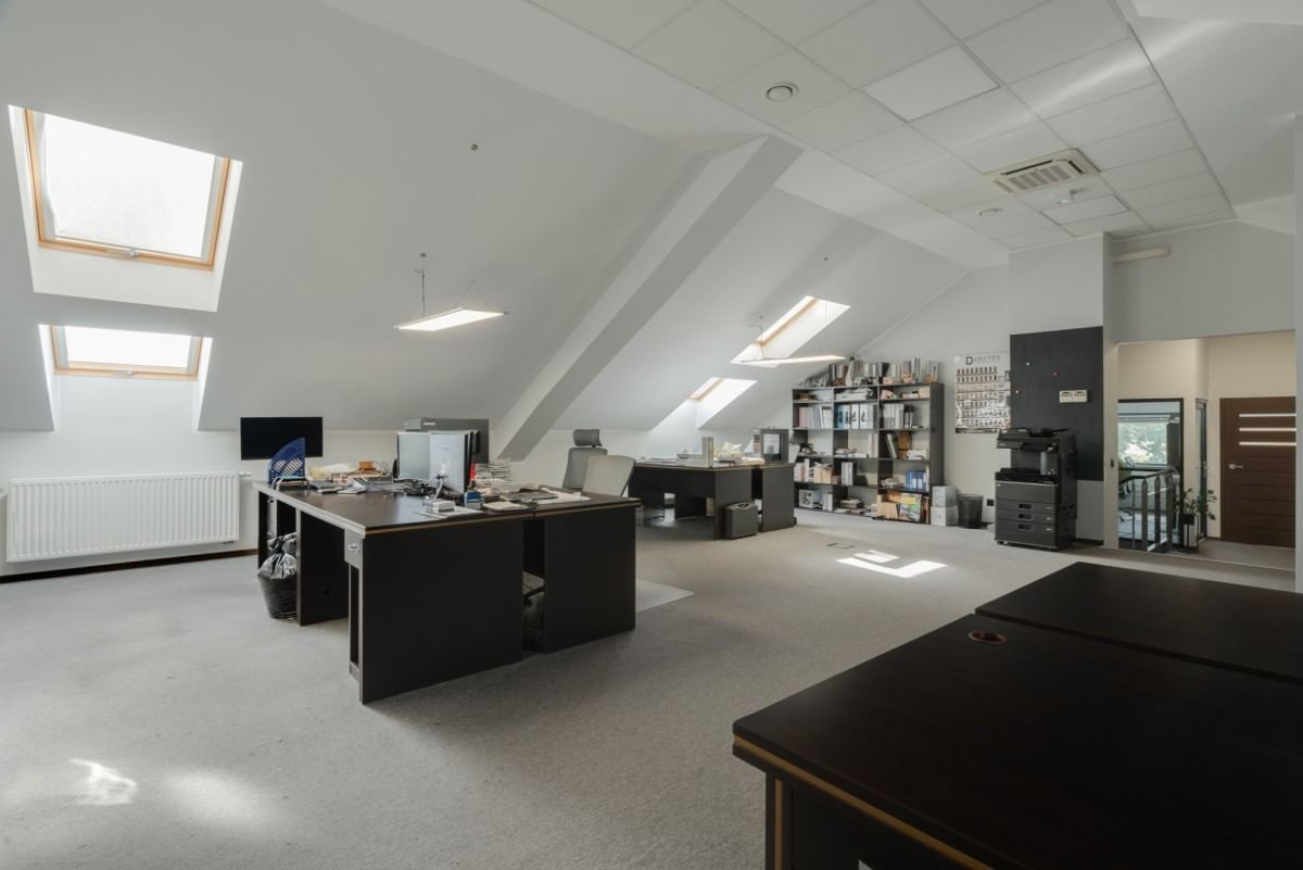 Lokal użytkowy  pokojowe na Wynajem