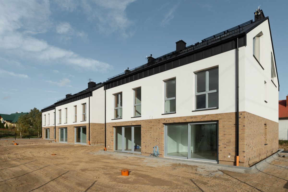 Dom 5 pokojowe na Sprzedaż