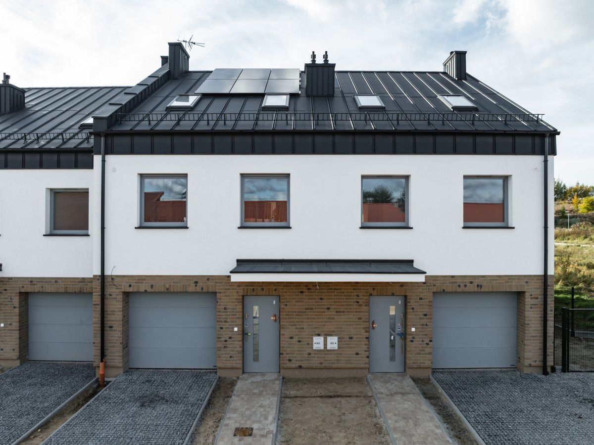 Dom 5 pokojowe na Sprzedaż