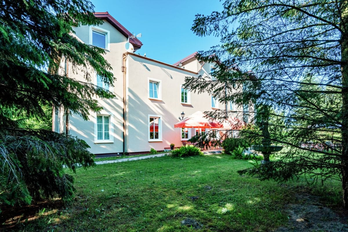 Lokal użytkowy  pokojowe na Sprzedaż