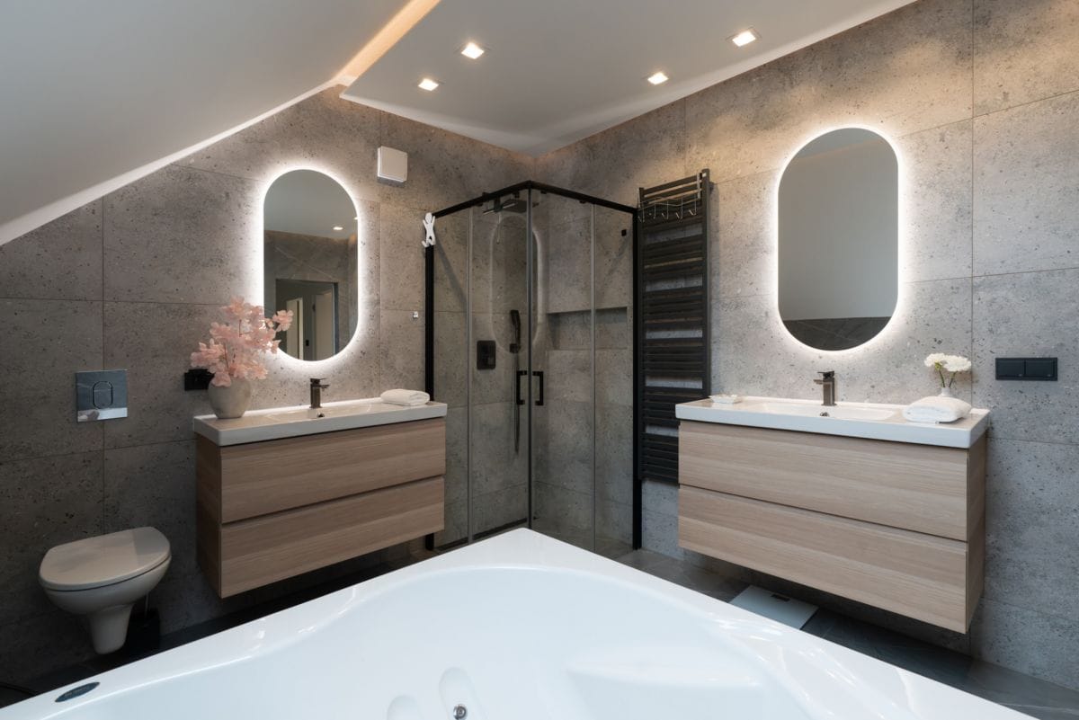 Dom 5 pokojowe na Sprzedaż