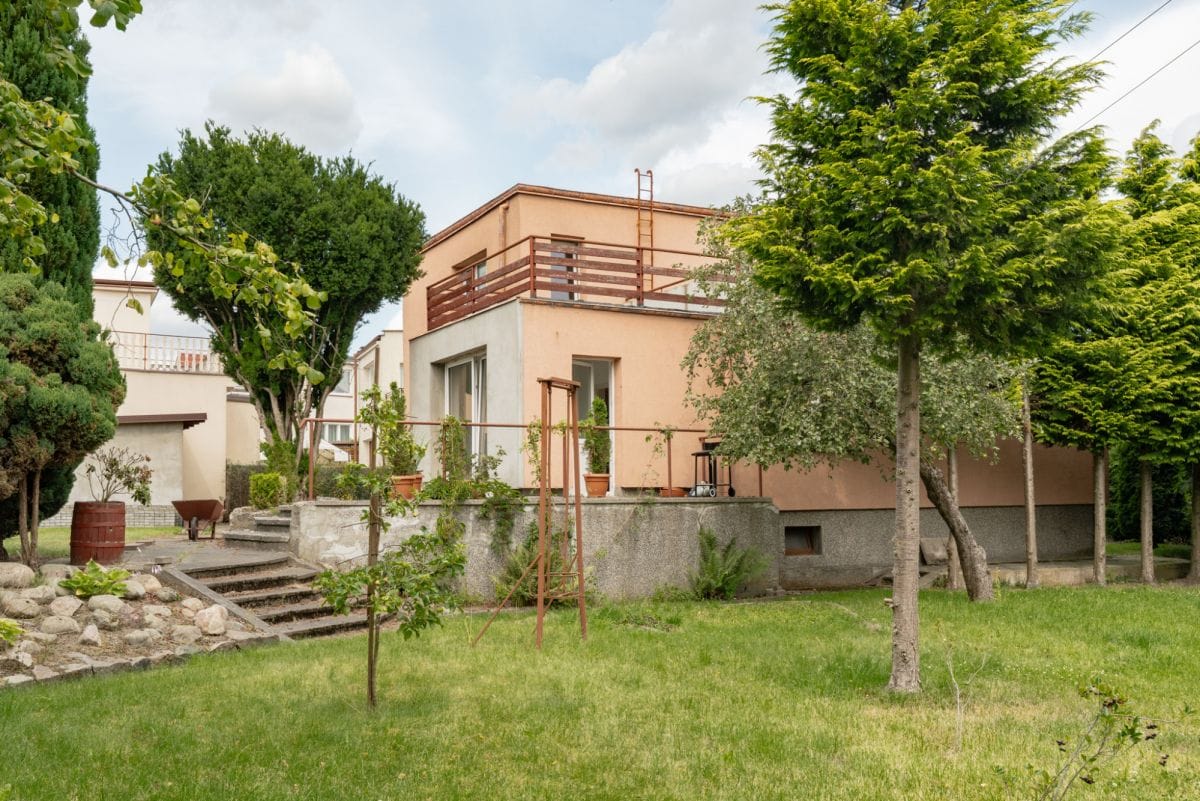 Dom 4 pokojowe na Sprzedaż