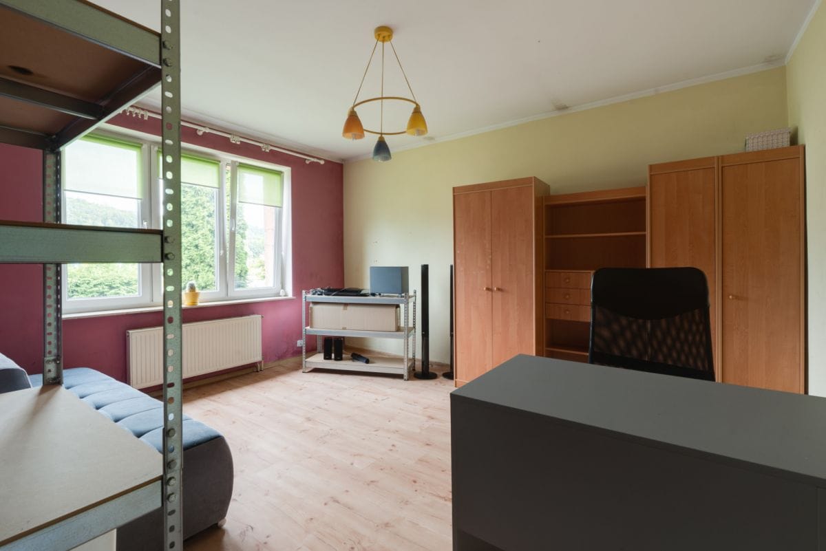 Dom 4 pokojowe na Sprzedaż