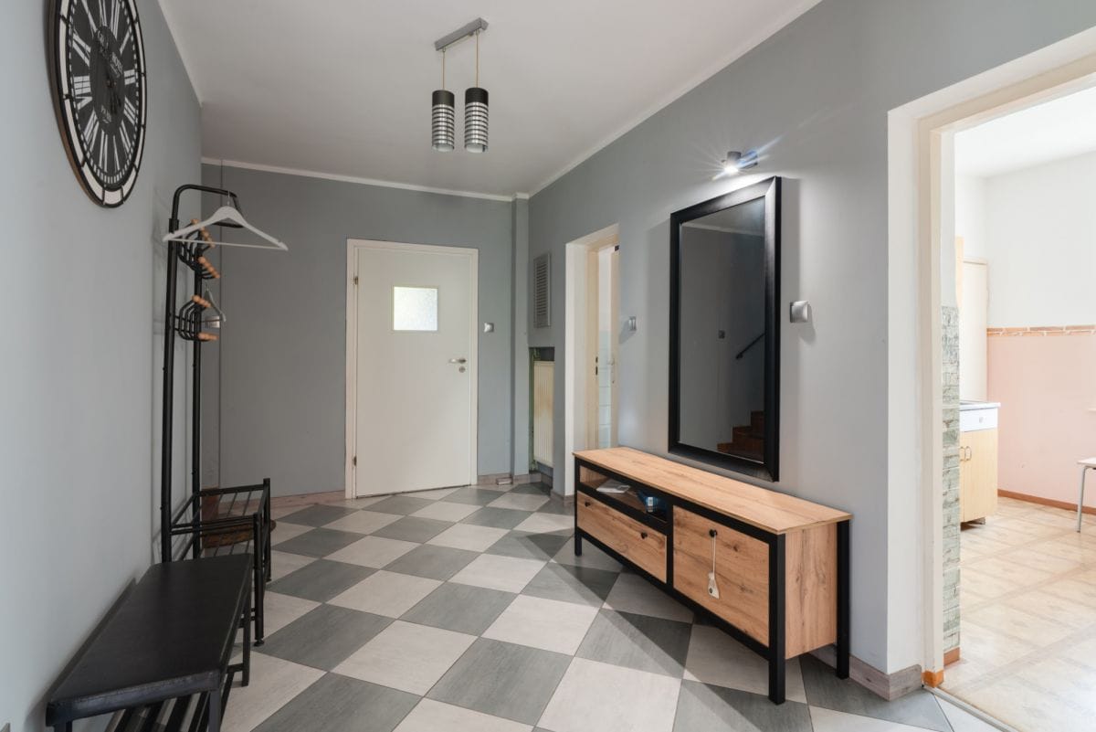 Dom 4 pokojowe na Sprzedaż