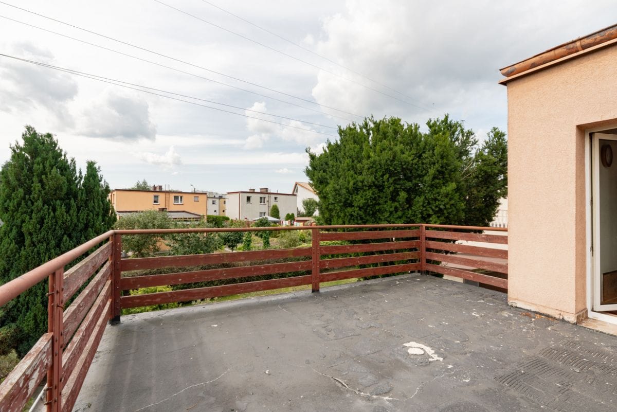 Dom 4 pokojowe na Sprzedaż