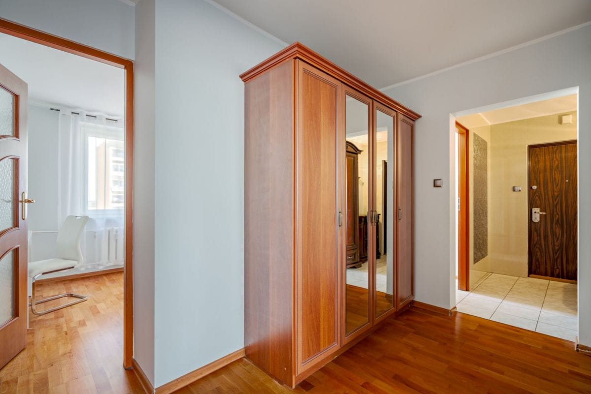 Mieszkanie 4 pokojowe na Sprzedaż