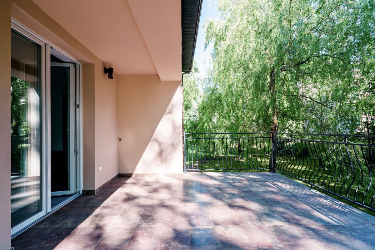 Dom 12 pokojowe na Sprzedaż