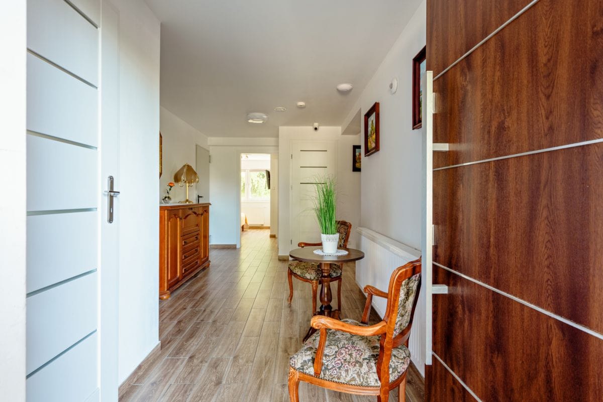 Dom 12 pokojowe na Sprzedaż