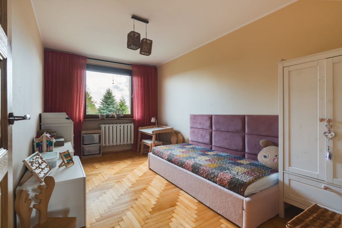Dom 5 pokojowe na Sprzedaż