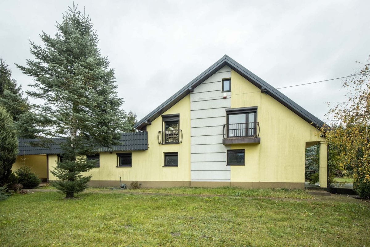 Dom 5 pokojowe na Sprzedaż