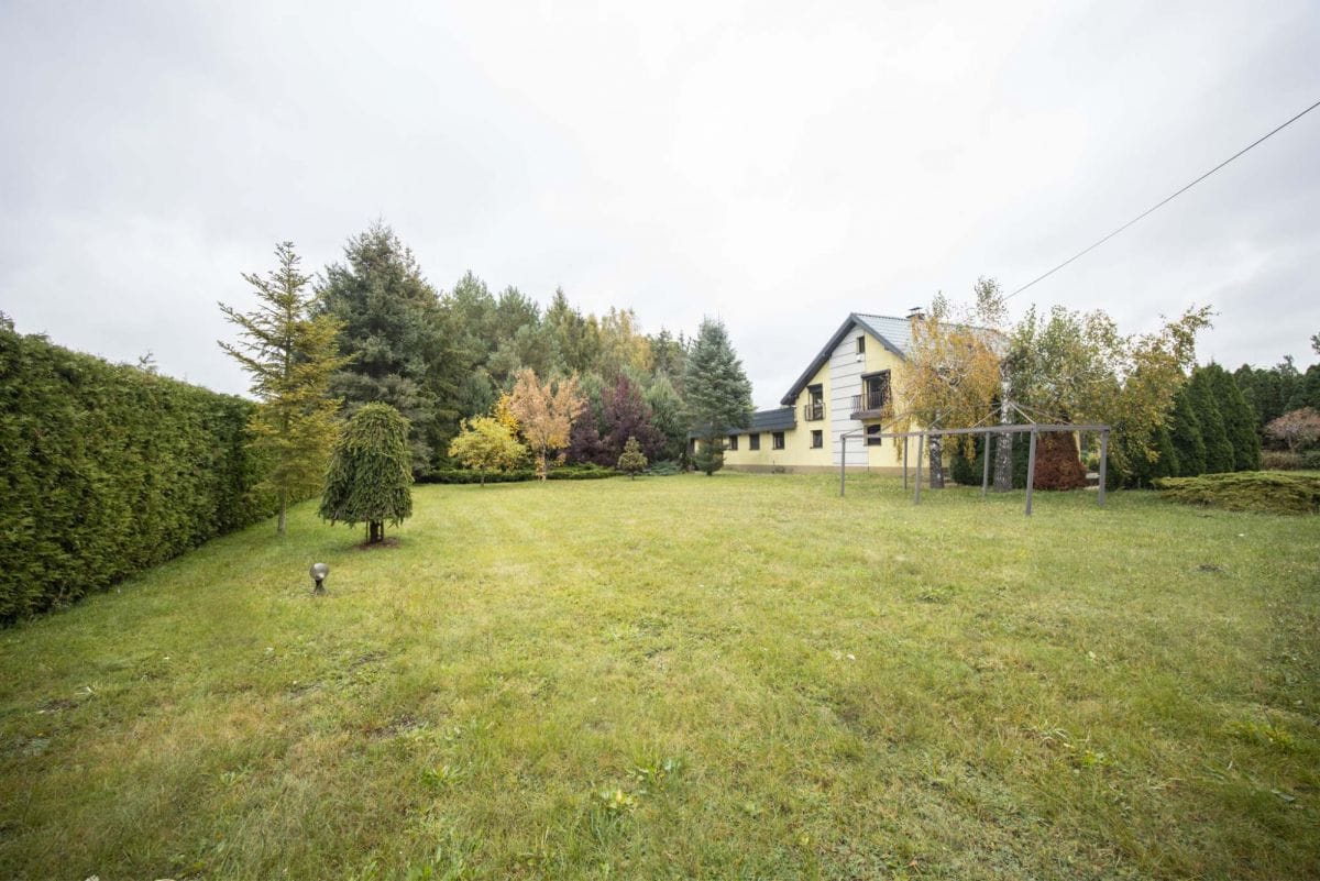 Dom 5 pokojowe na Sprzedaż