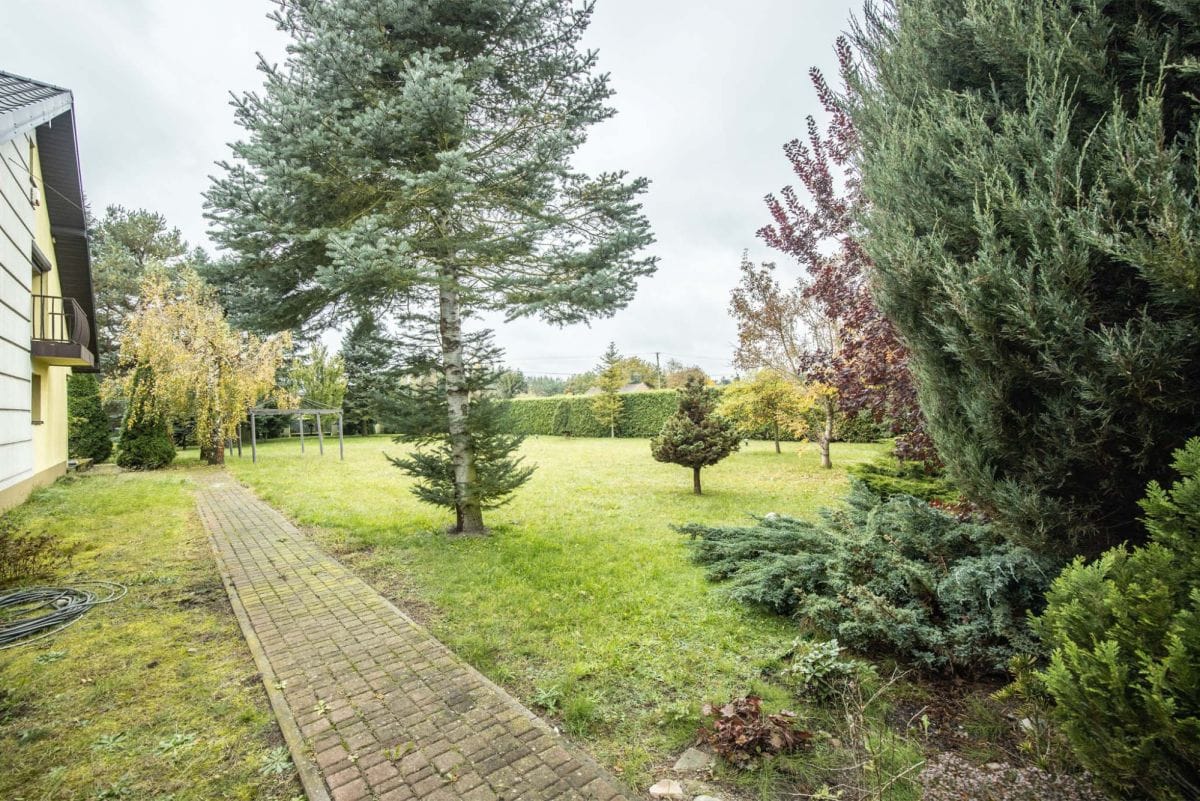 Dom 5 pokojowe na Sprzedaż