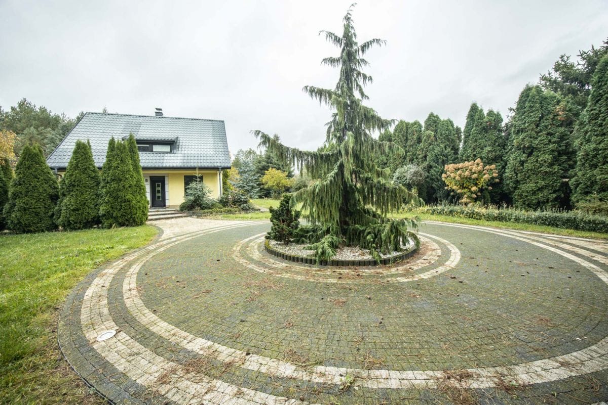 Dom 5 pokojowe na Sprzedaż