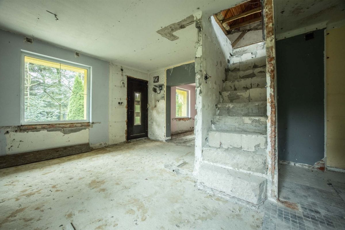 Dom 5 pokojowe na Sprzedaż