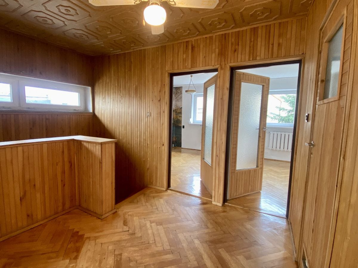 Dom 6 pokojowe na Sprzedaż