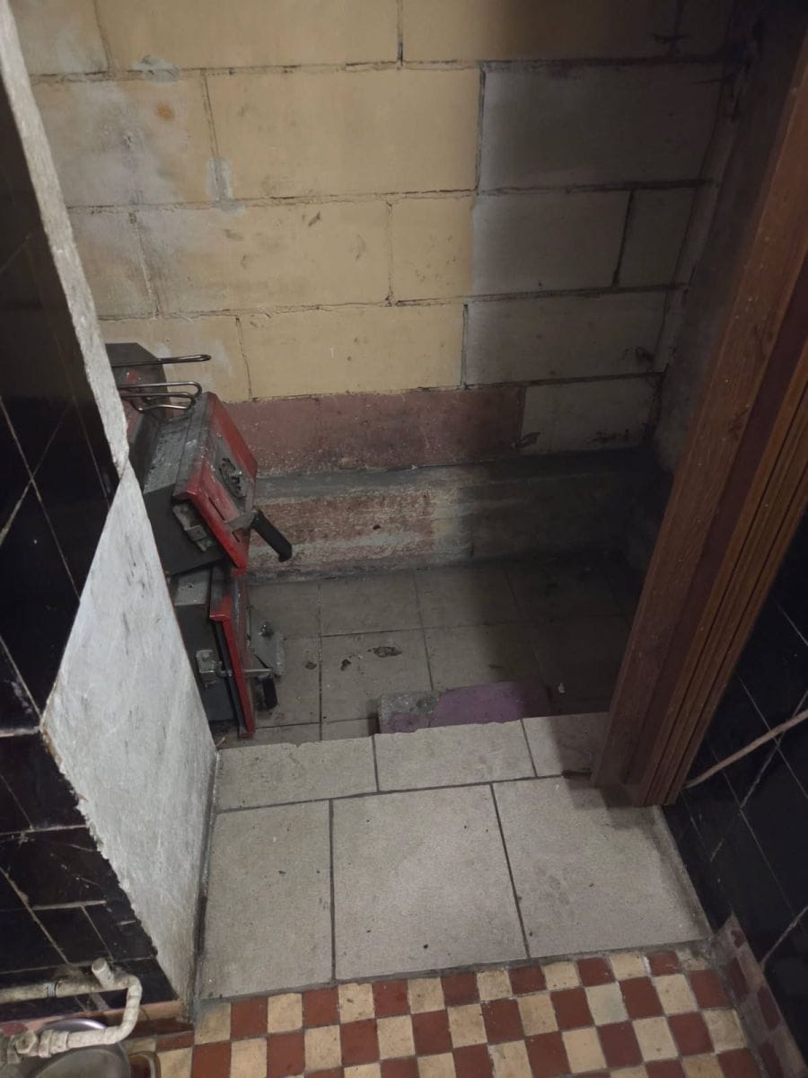 Dom 6 pokojowe na Sprzedaż