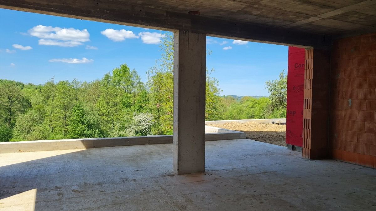 Dom 5 pokojowe na Sprzedaż