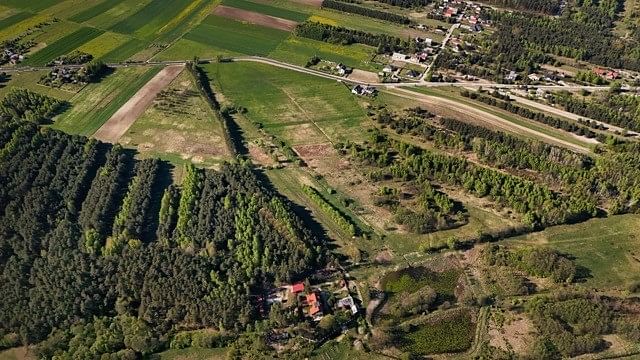 Działka  pokojowe na Sprzedaż