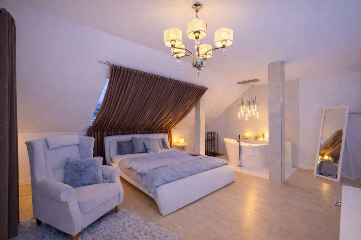 Dom  pokojowe na Sprzedaż