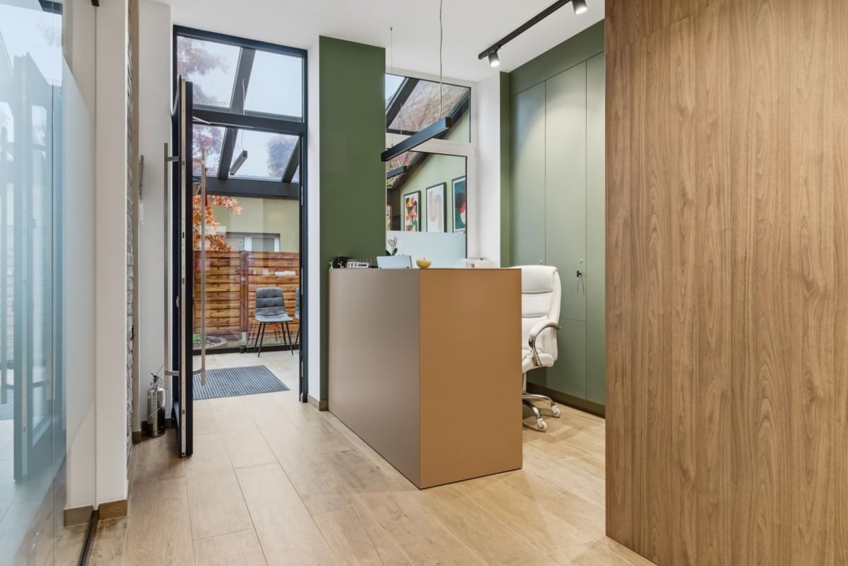 Lokal użytkowy  pokojowe na Wynajem