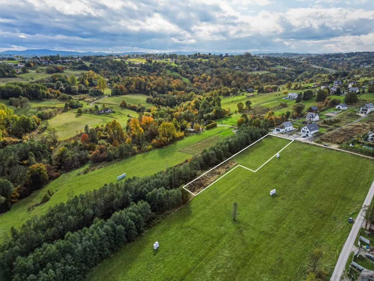 Działka  pokojowe na Sprzedaż