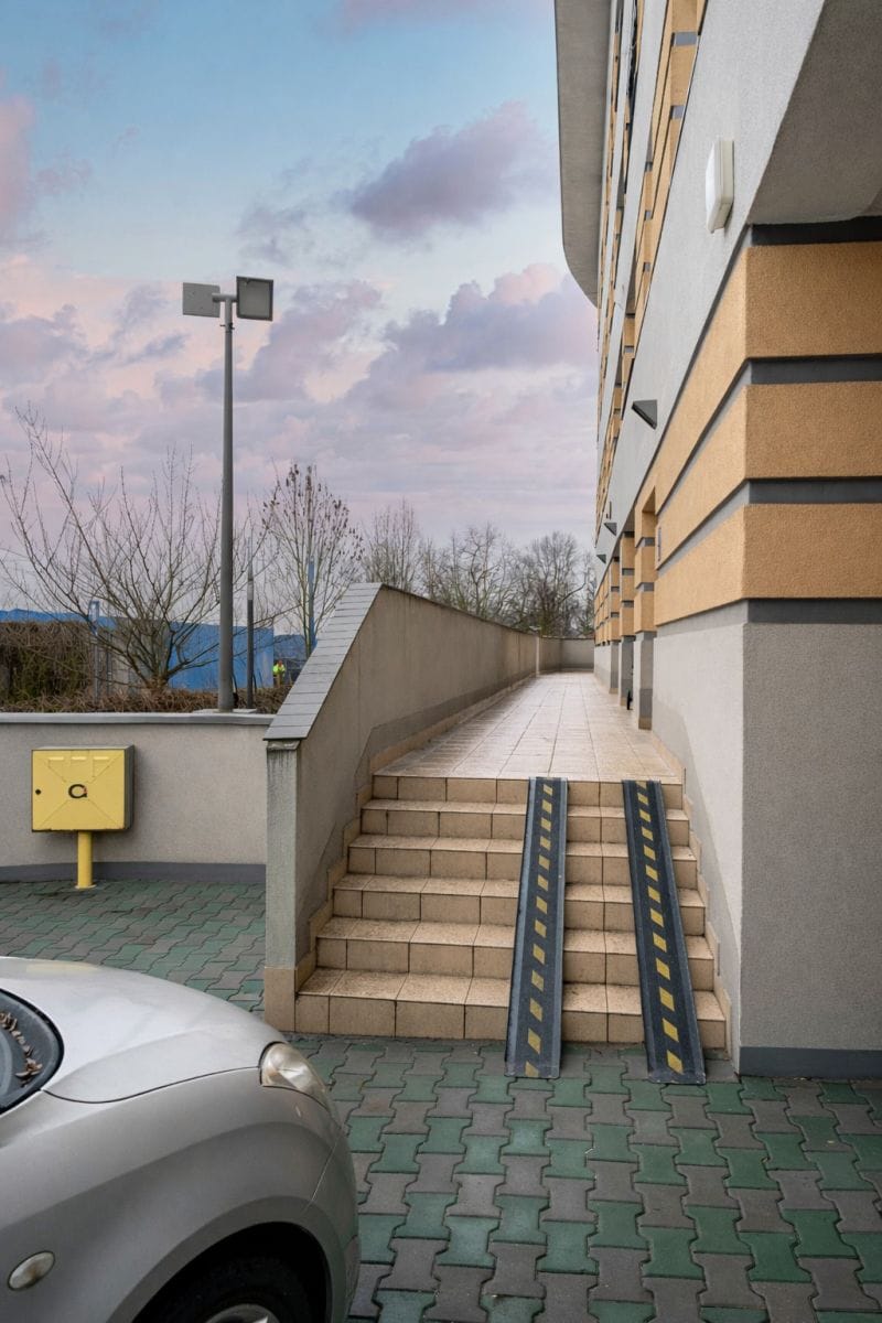 Lokal użytkowy  pokojowe na Sprzedaż