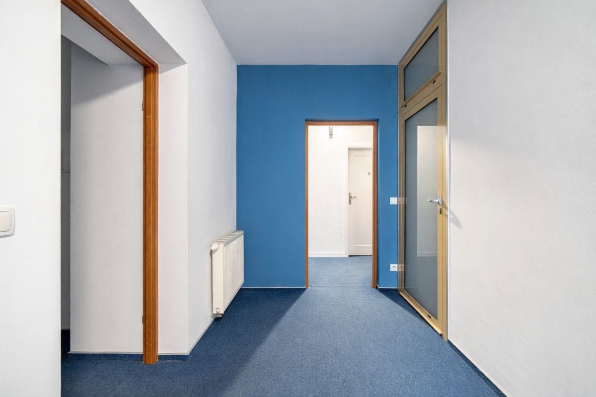 Lokal użytkowy  pokojowe na Sprzedaż