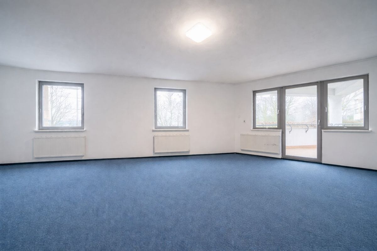 Lokal użytkowy  pokojowe na Sprzedaż