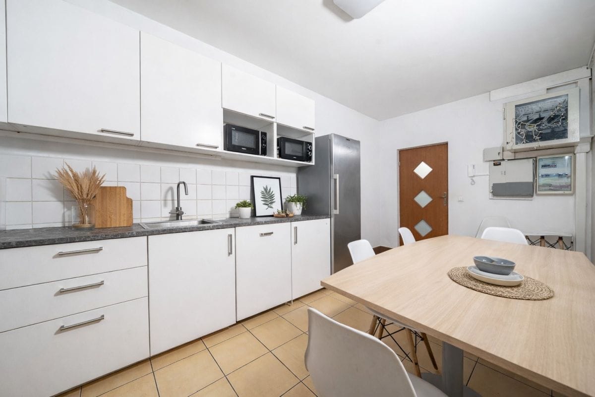 Lokal użytkowy  pokojowe na Sprzedaż