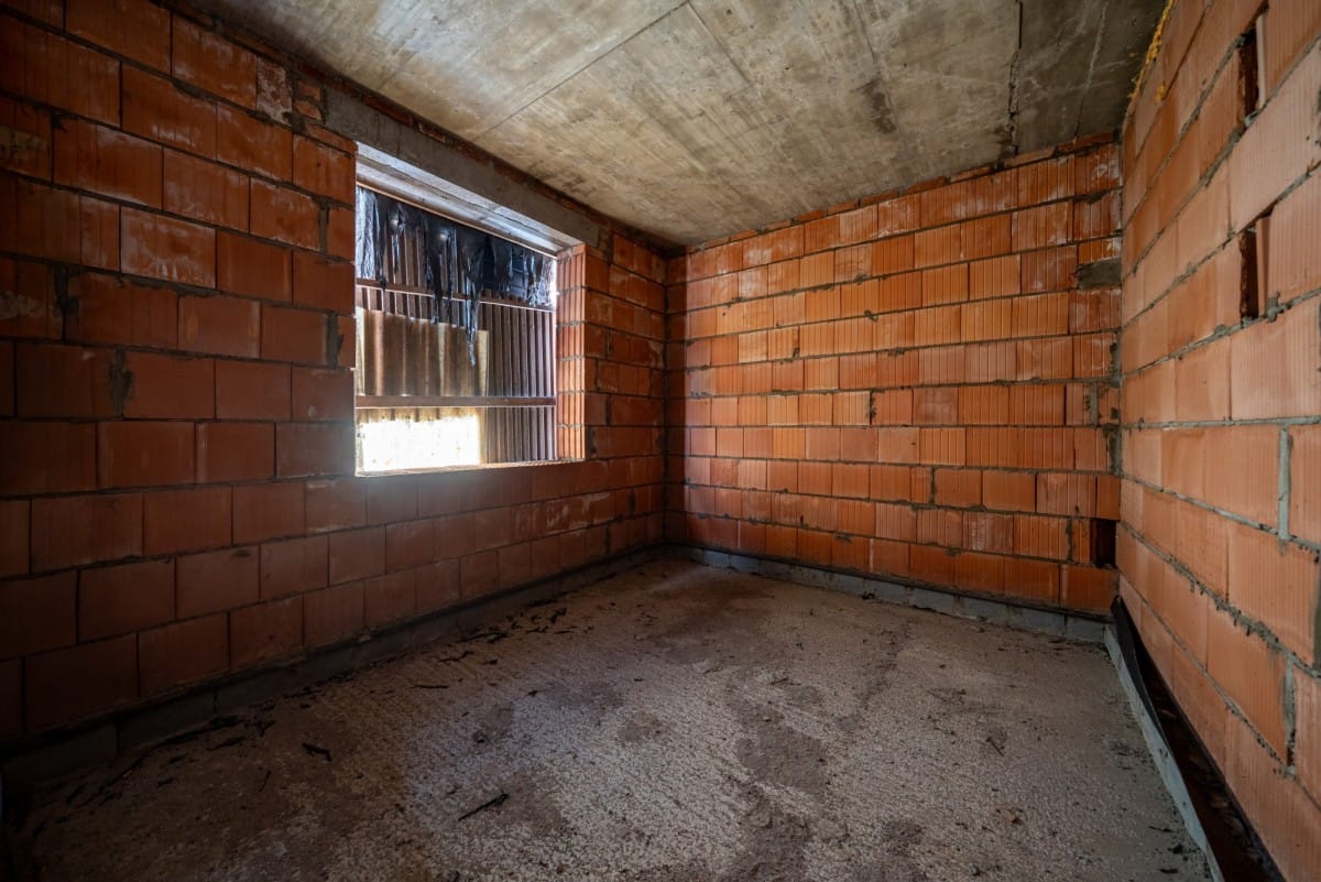 Dom 5 pokojowe na Sprzedaż