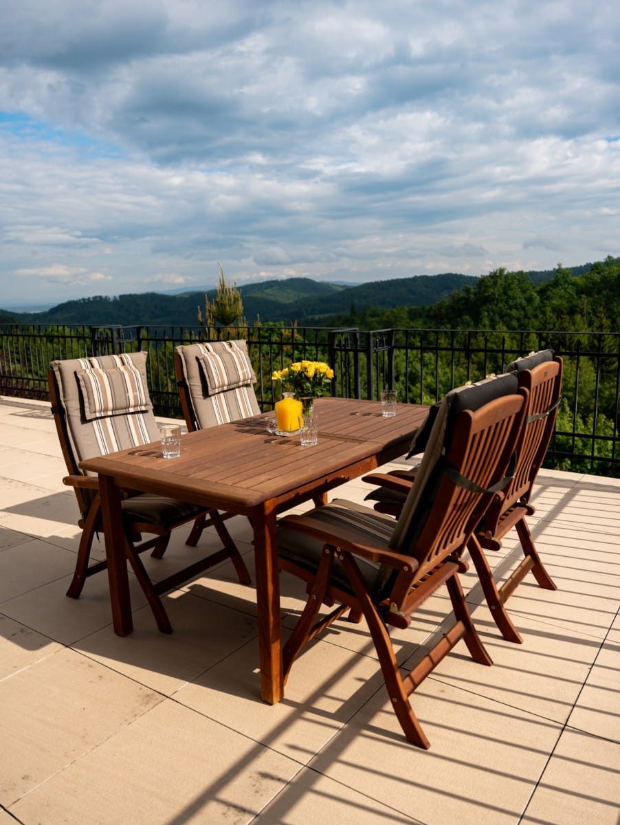 Dom 14 pokojowe na Sprzedaż