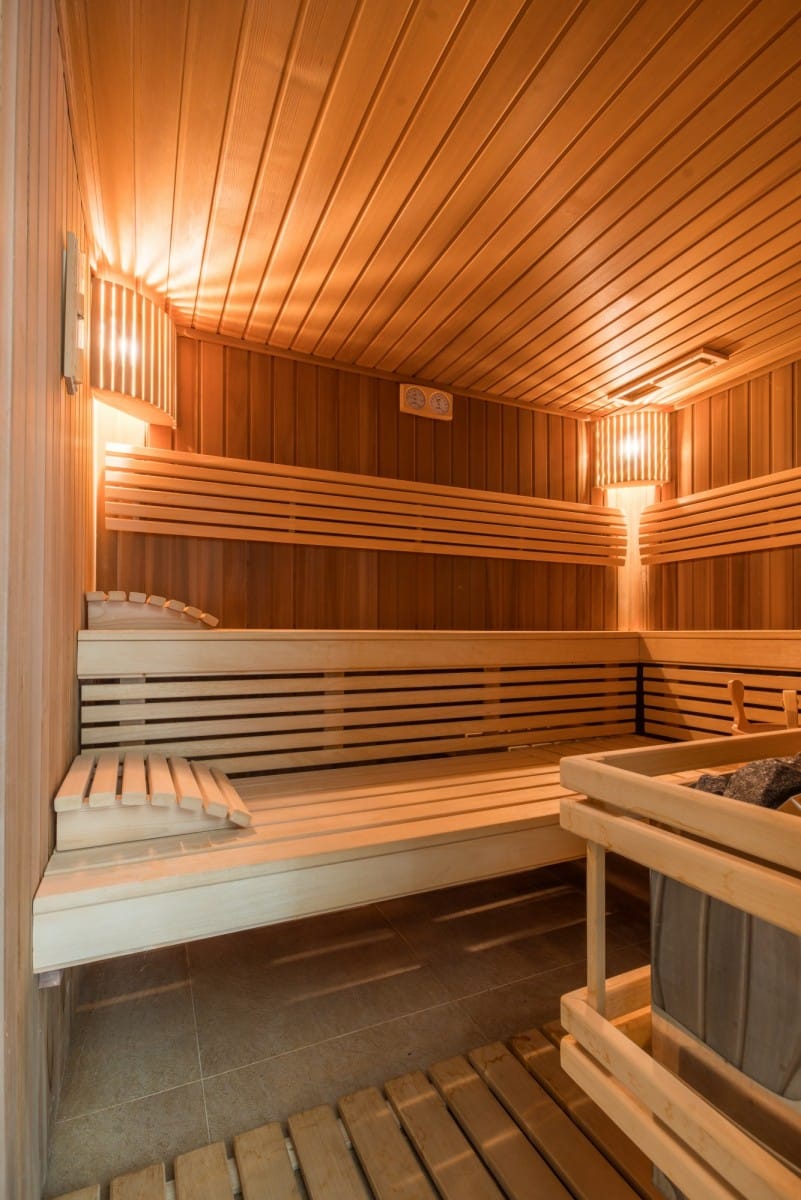 Dom 14 pokojowe na Sprzedaż