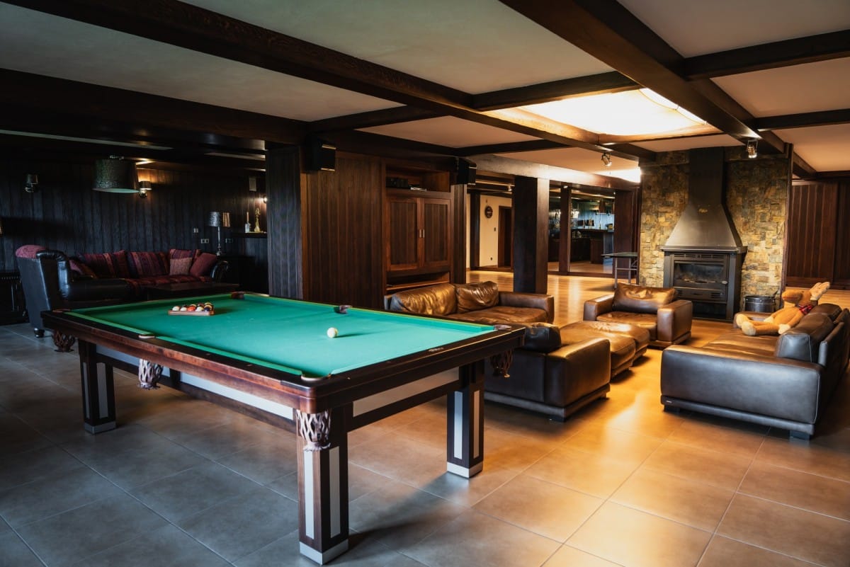 Dom 14 pokojowe na Sprzedaż