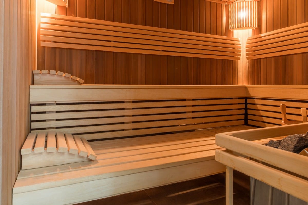 Dom 14 pokojowe na Sprzedaż